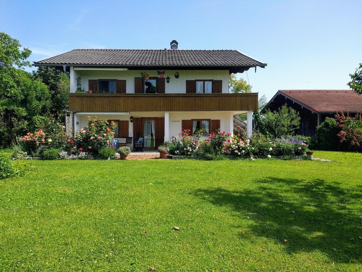 Ferienwohnungen Loisenhof Gstadt am Chiemsee Kültér fotó