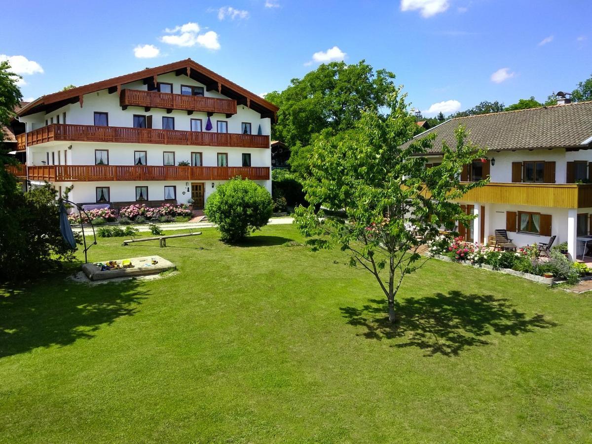 Ferienwohnungen Loisenhof Gstadt am Chiemsee Kültér fotó